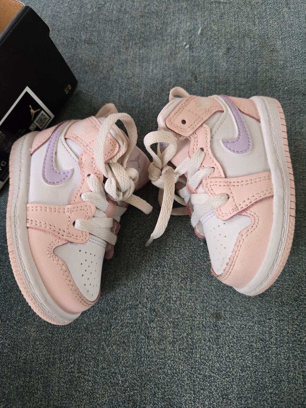 Jordan 1 Mid Baby/Toddler Shoes (Pearl Pink/White/Medium Soft Pink), Size 4 C